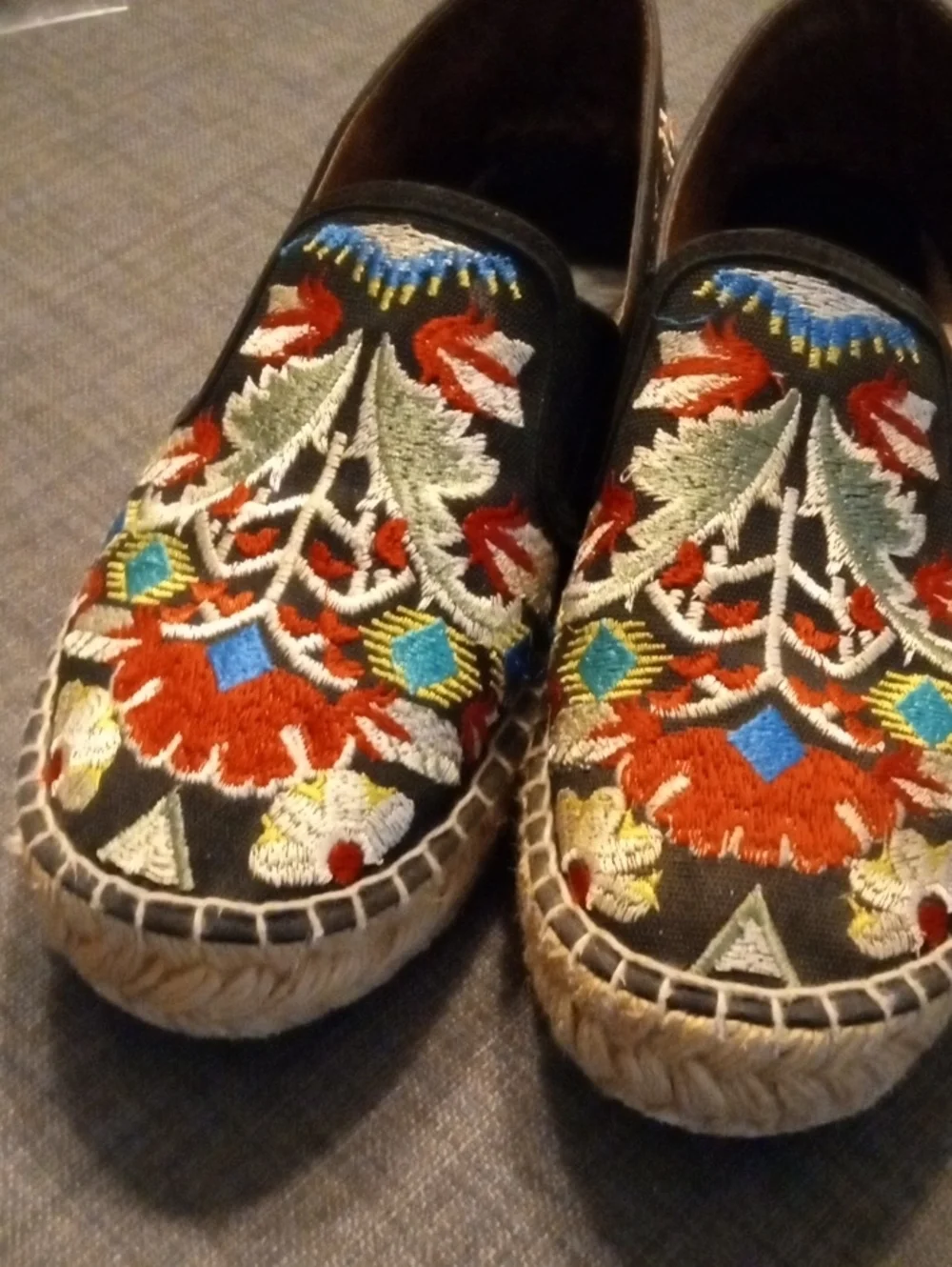 Johnny Was Catopsia embroidered sneaker espadrilles